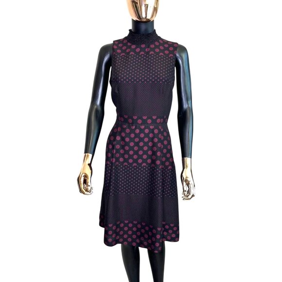 Who What Wear Dresses & Skirts - Who What Wear Black Sleeveless Polka Dot Dress Shirred Neck Purple/burgundy SZ S